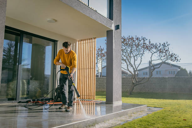 Animal Enclosure Cleaning in Saddle River, NJ